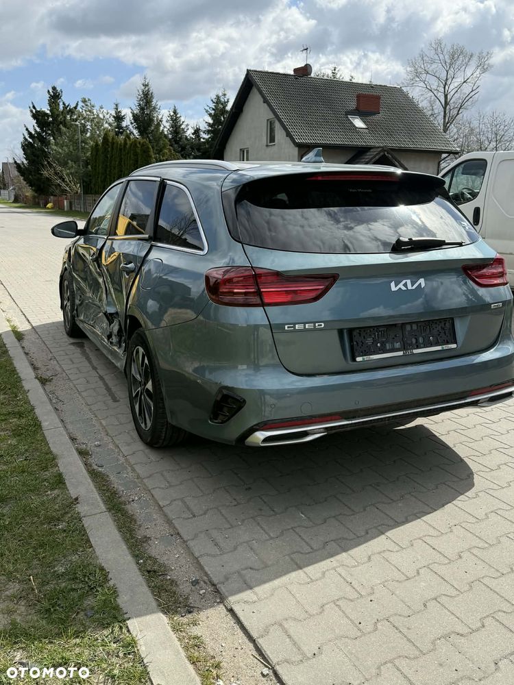 Kia Ceed - 5
