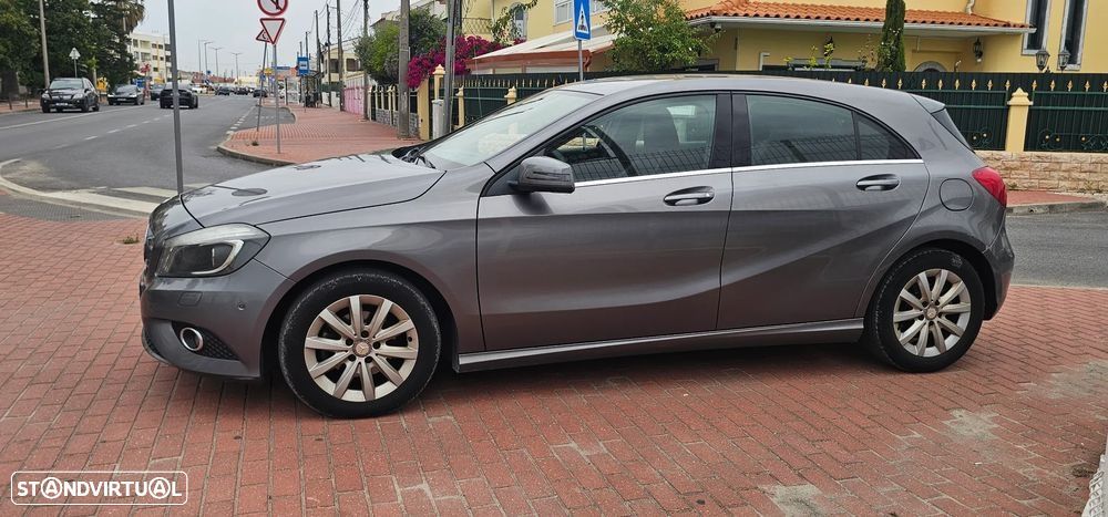 Mercedes-Benz A 180 CDI 7G-DCT Urban - 3