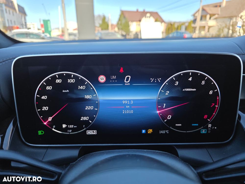 Mercedes-Benz GLC 300 4Matic 9G-TRONIC AMG Line Advanced - 34