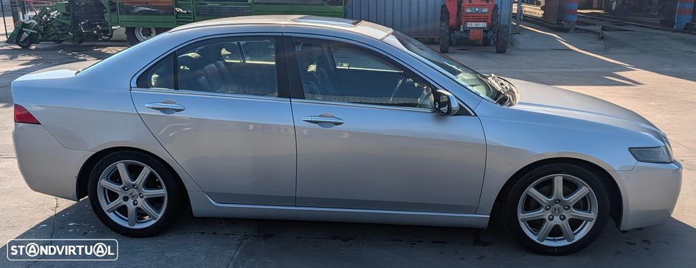 Honda Accord 2.4 i Auto Executive - 3