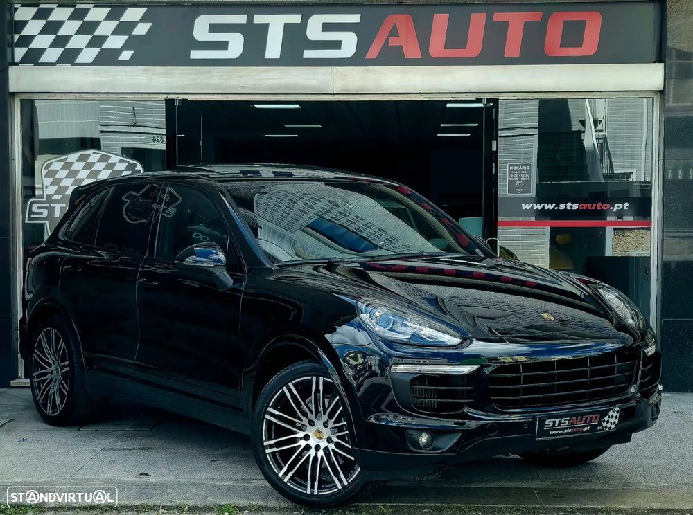 Porsche Cayenne Platinum Edition - 12