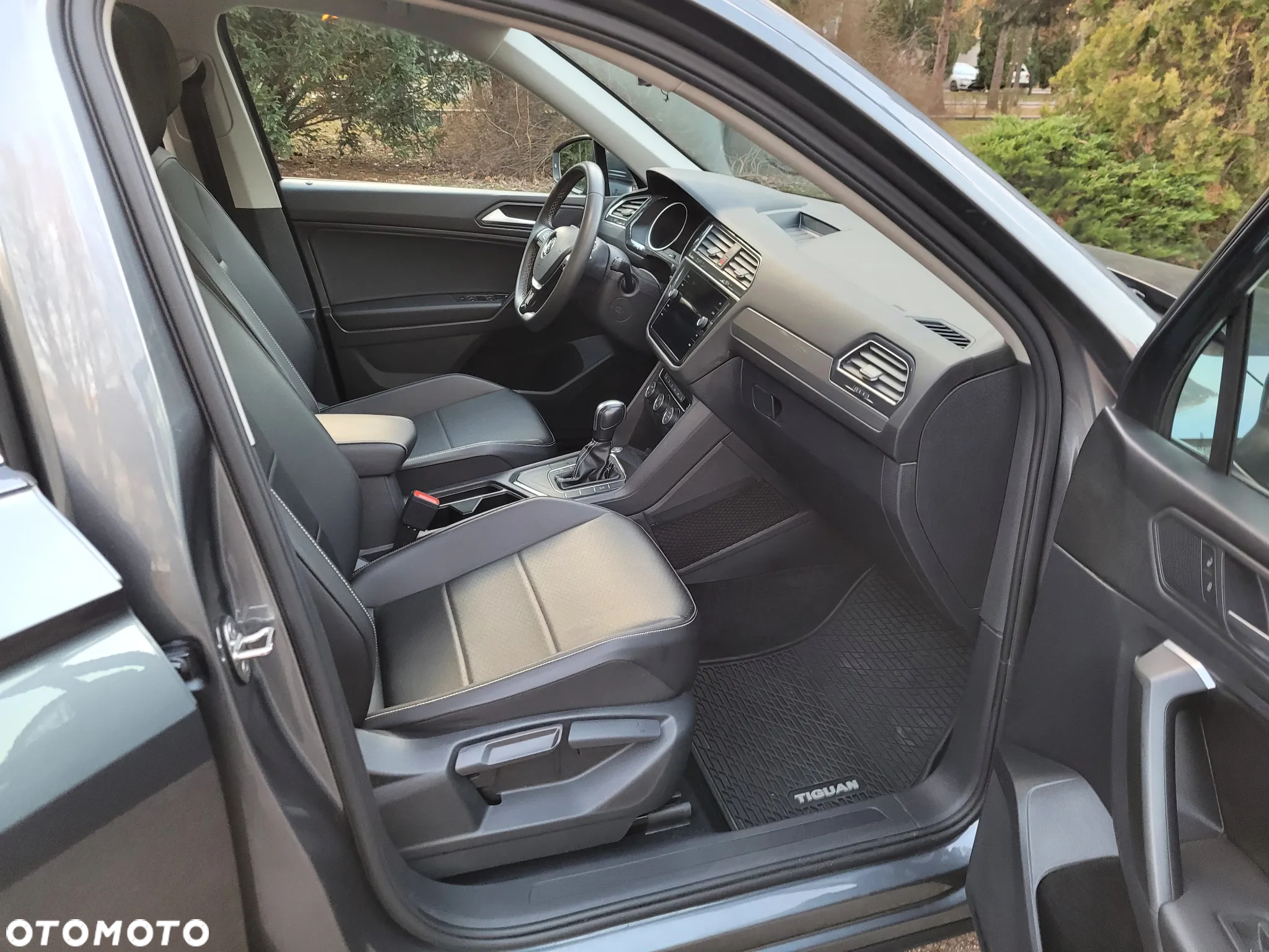 Volkswagen Tiguan 2.0 TSI 4Mot Elegance DSG - 11