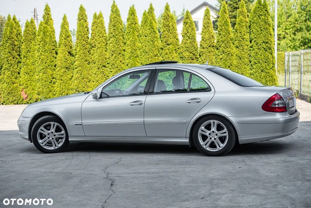 Mercedes-Benz Klasa E - 12