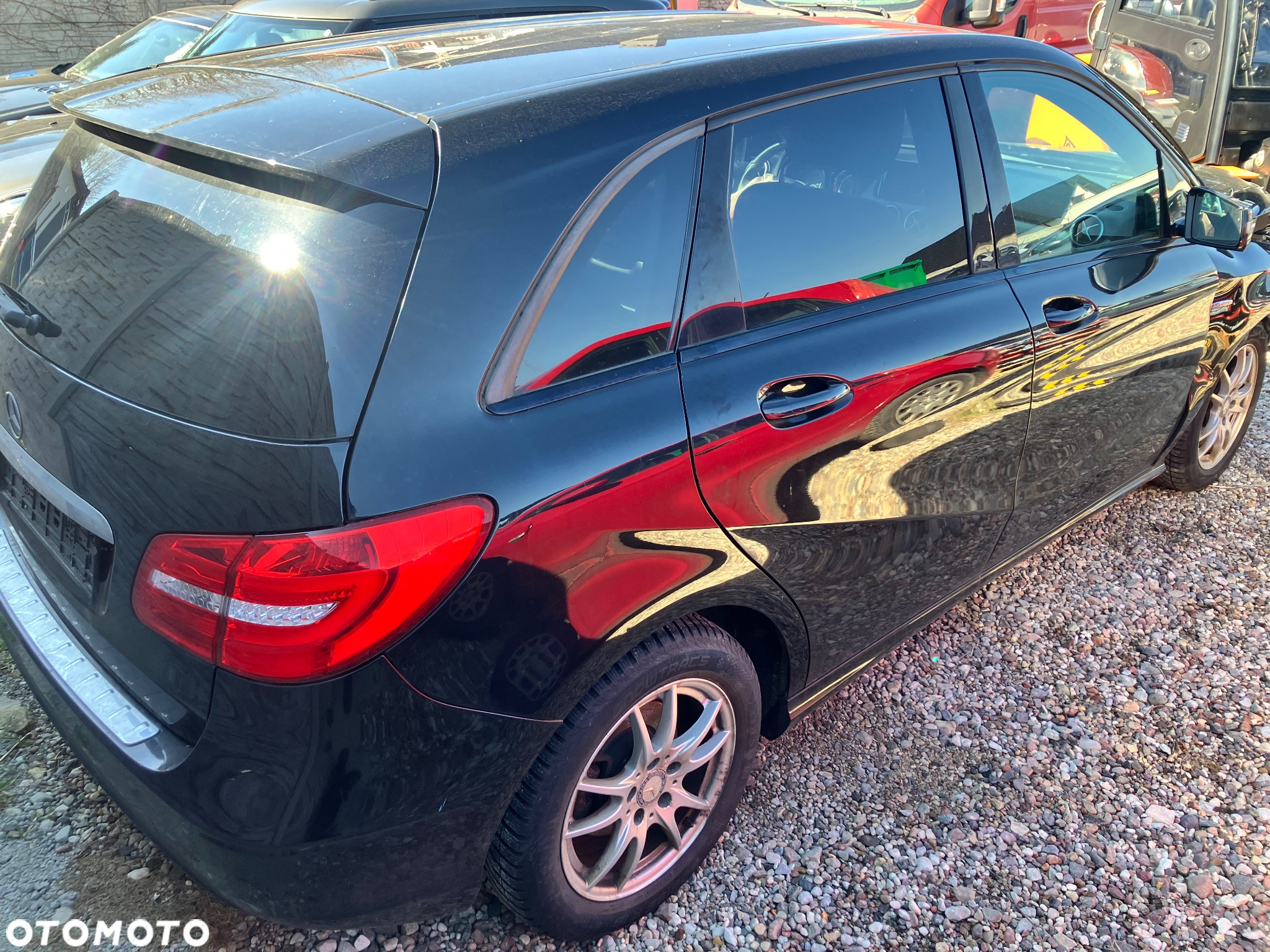 Mercedes-Benz Klasa B 200 (BlueEFFICIENCY) - 4