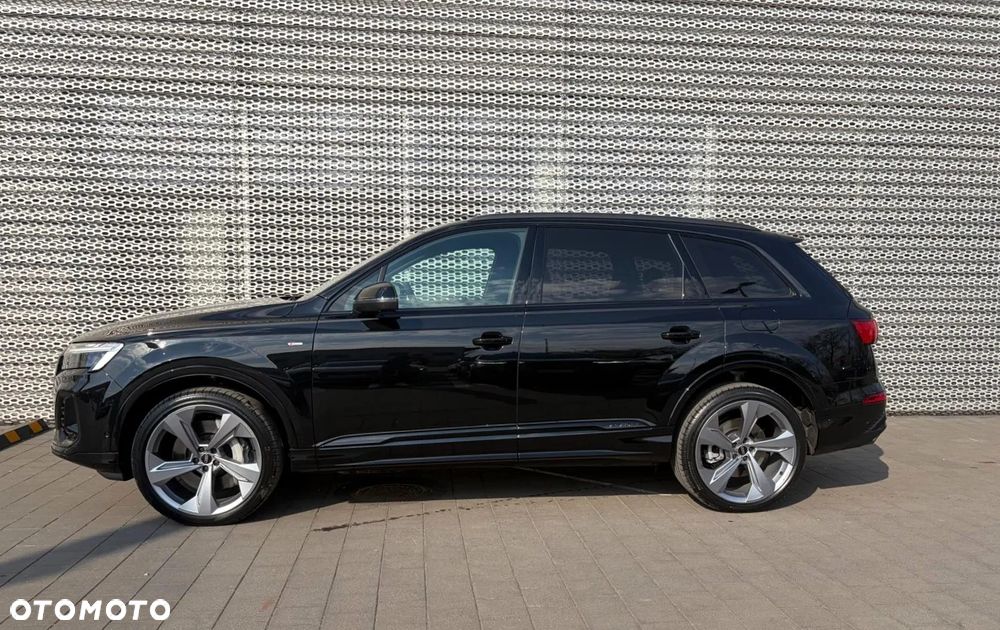 Audi Q7 TFSI e PHEV 290 kW Quattro S Line Tiptr - 5