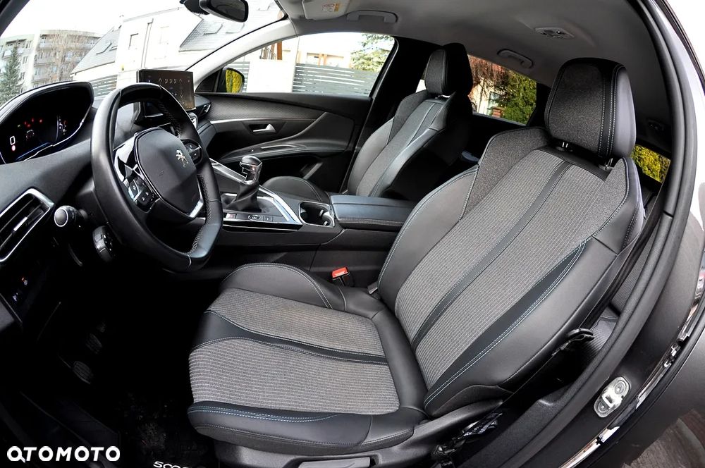 Peugeot 5008 BlueHDI 130 Allure Business-Paket - 17