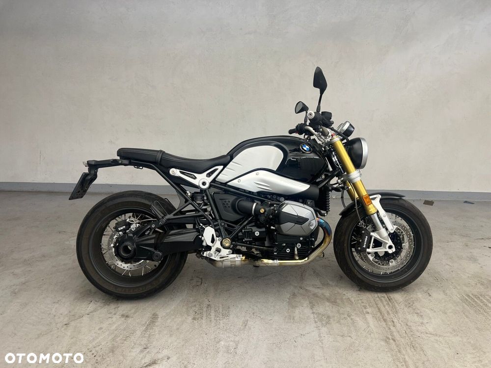 BMW R - 2