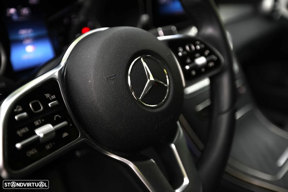 Mercedes-Benz C 300 e Avantgarde - 9