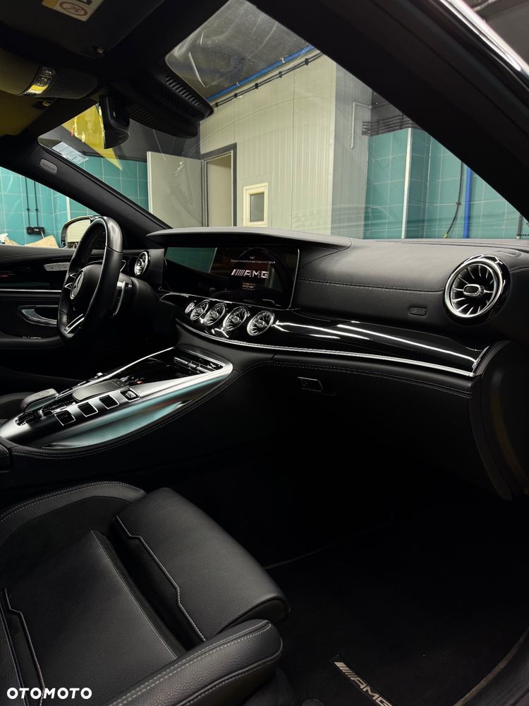 Mercedes-Benz AMG GT 43 4-Matic+ - 18