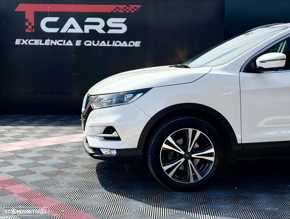 Nissan Qashqai 1.5 dCi N-Connecta 18 - 24