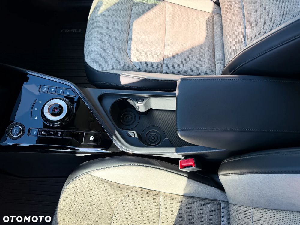 Kia Niro 1.6 GDI Hybrid Business Line - 8