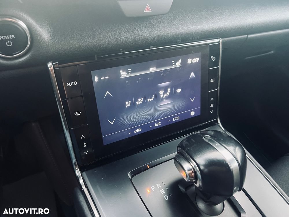 Mazda MX-30 e-SKYACTIV EXCLUSIVE-LINE - 13
