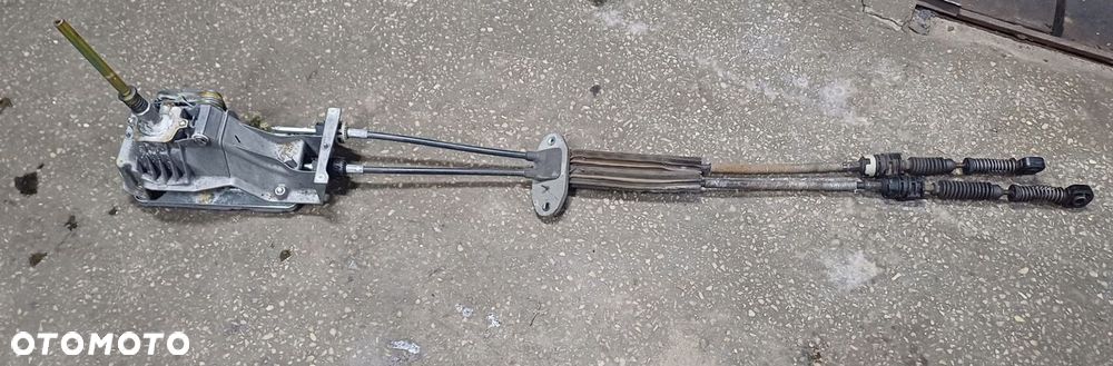 wybierak lewarek zmiany biegów SEAT ALHAMBRA I LIFT 1.9TDI 6 BIEGOW - 1