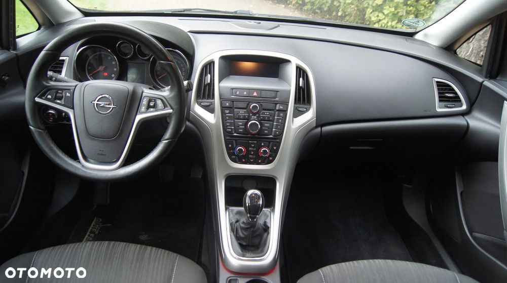 Opel Astra - 12