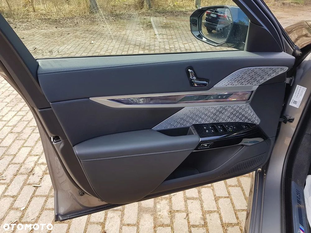 BMW i7 105.7kWh xDrive60 M Sport - 20