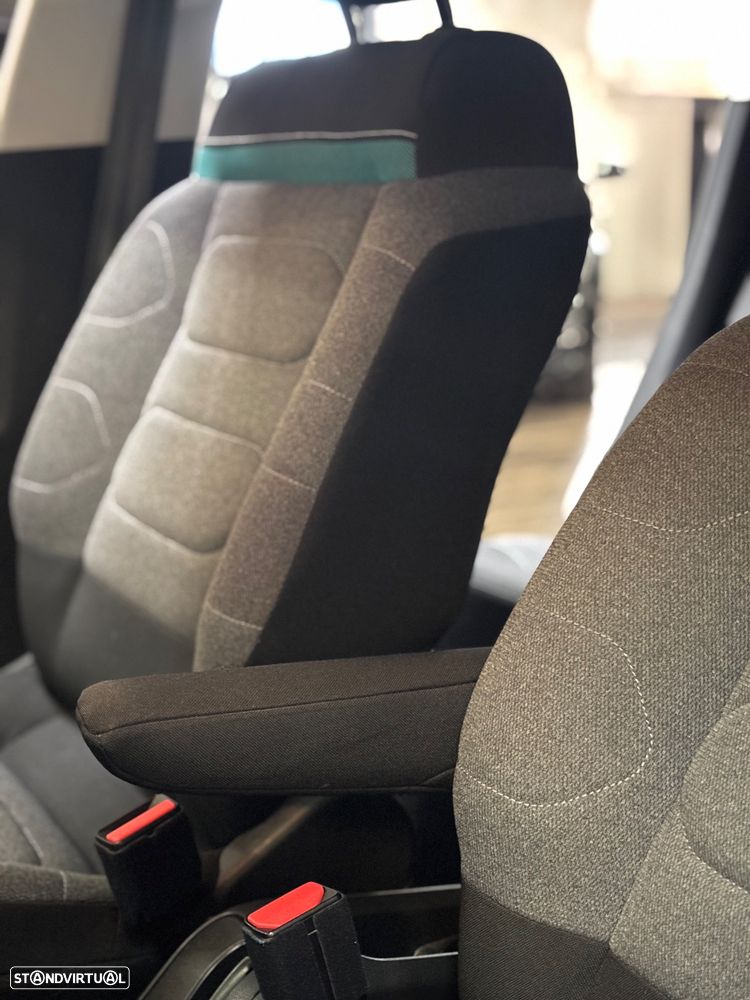 Citroën C3 Pure Tech S&S EAT6 Shine - 24