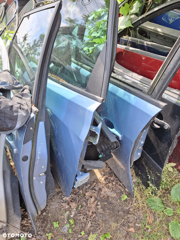 Opel Meriva b drzwi lewy przód z Niemiec
