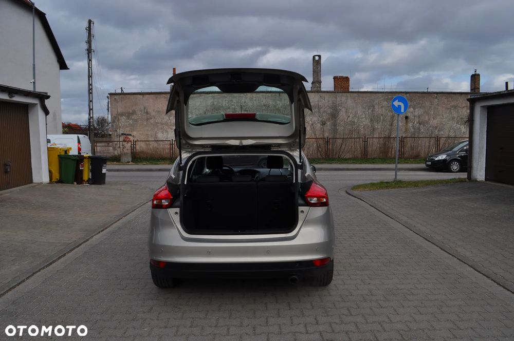 Ford Focus 1.5 EcoBoost Start-Stopp-System Business Edition - 9