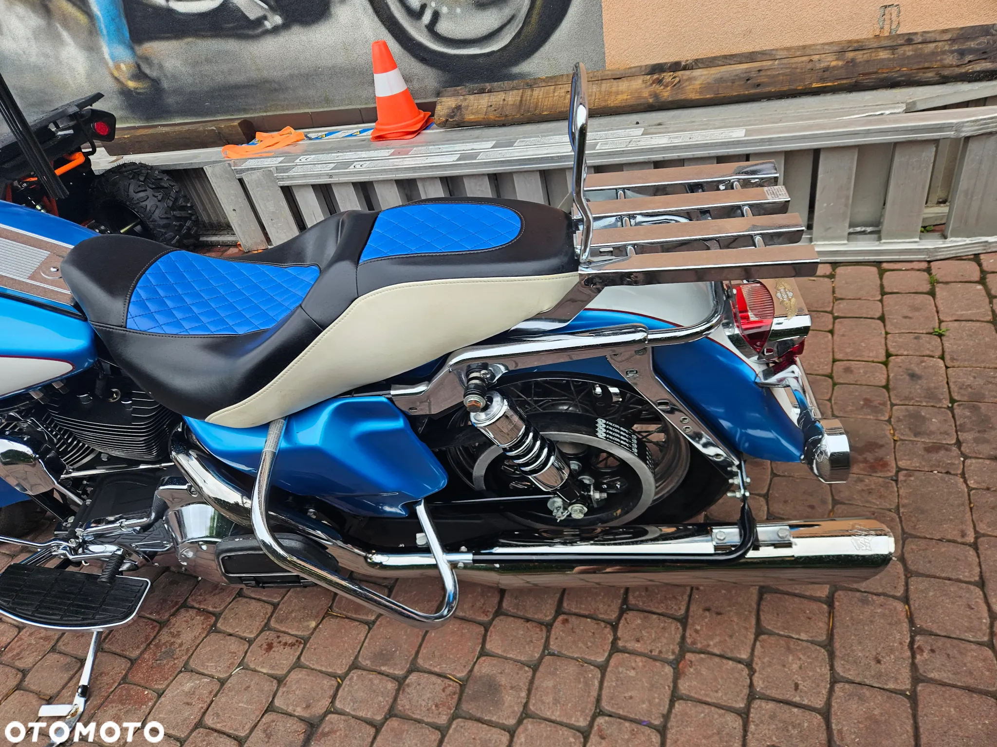 Harley-Davidson Touring Road King - 18