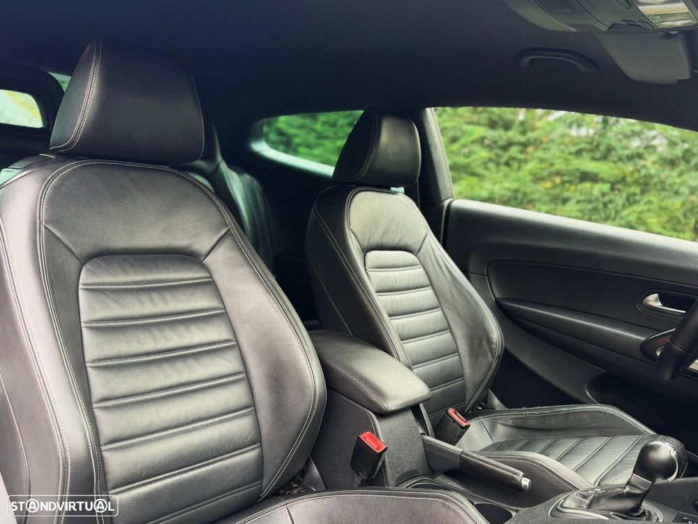 VW Scirocco 2.0 TDI DSG Life - 17