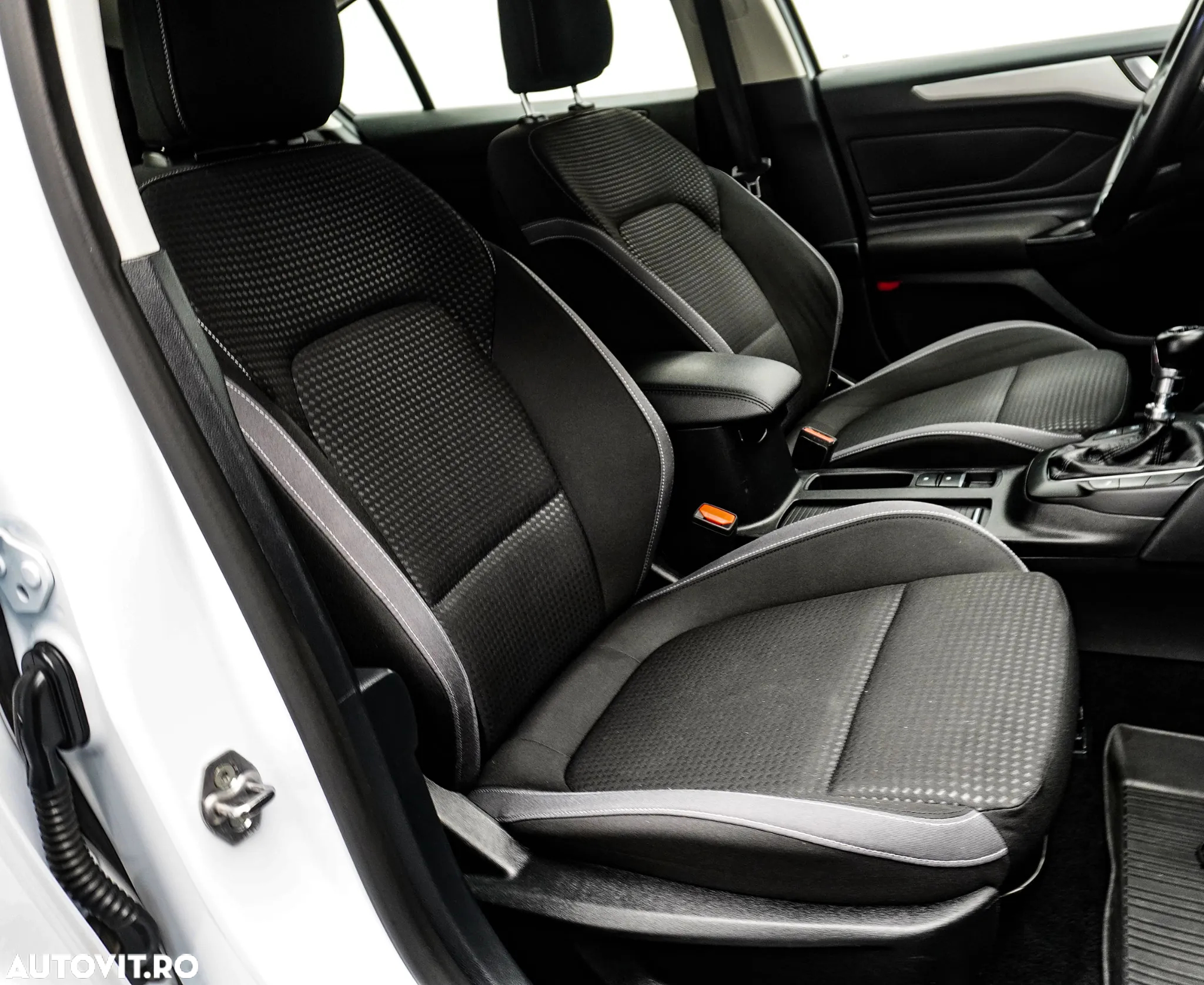 Ford Focus 1.0 EcoBoost Trend Edition - 15