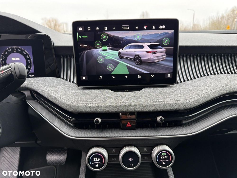 Skoda Superb 2.0 TSI Selection DSG - 21