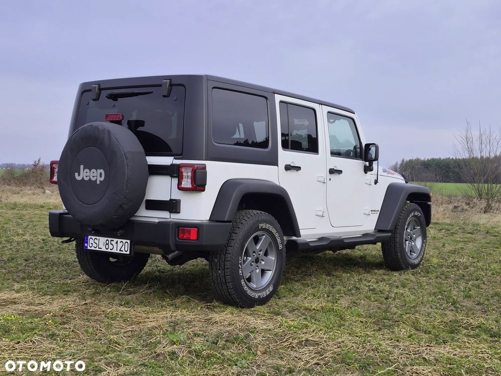Jeep Wrangler - 2