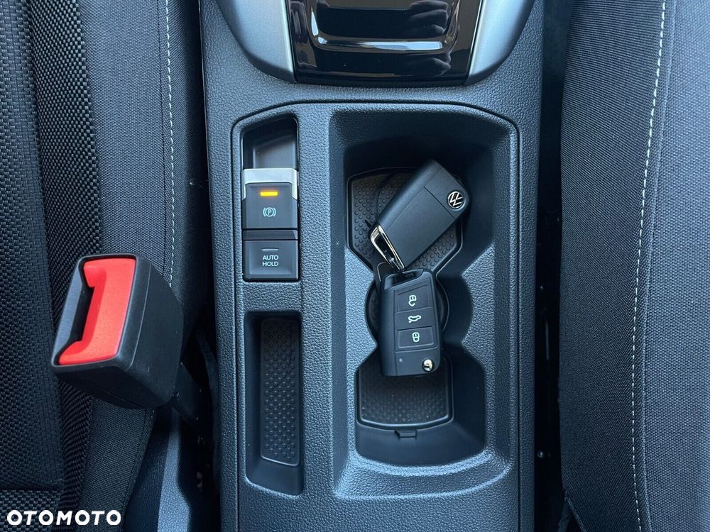 Volkswagen T-Roc 1.5 TSI Life Plus - 23