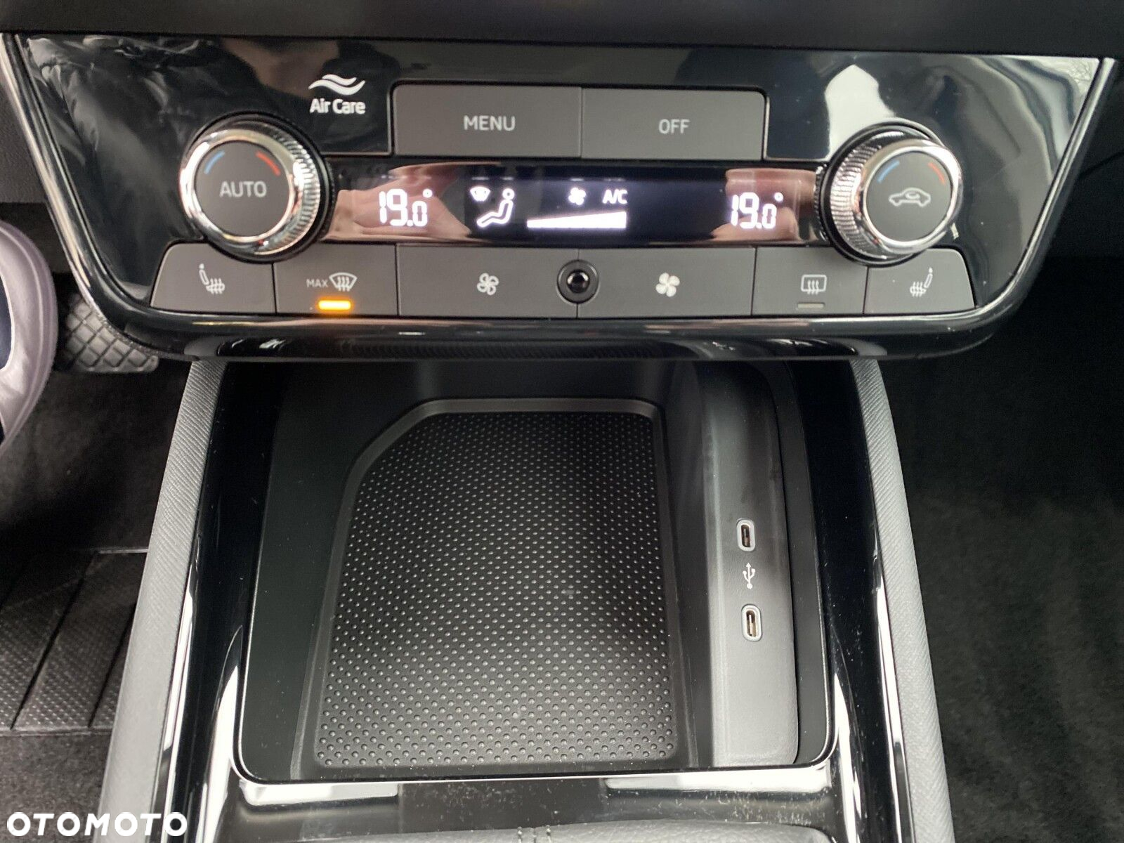 Skoda Kamiq 1.0 TSI Selection DSG - 36