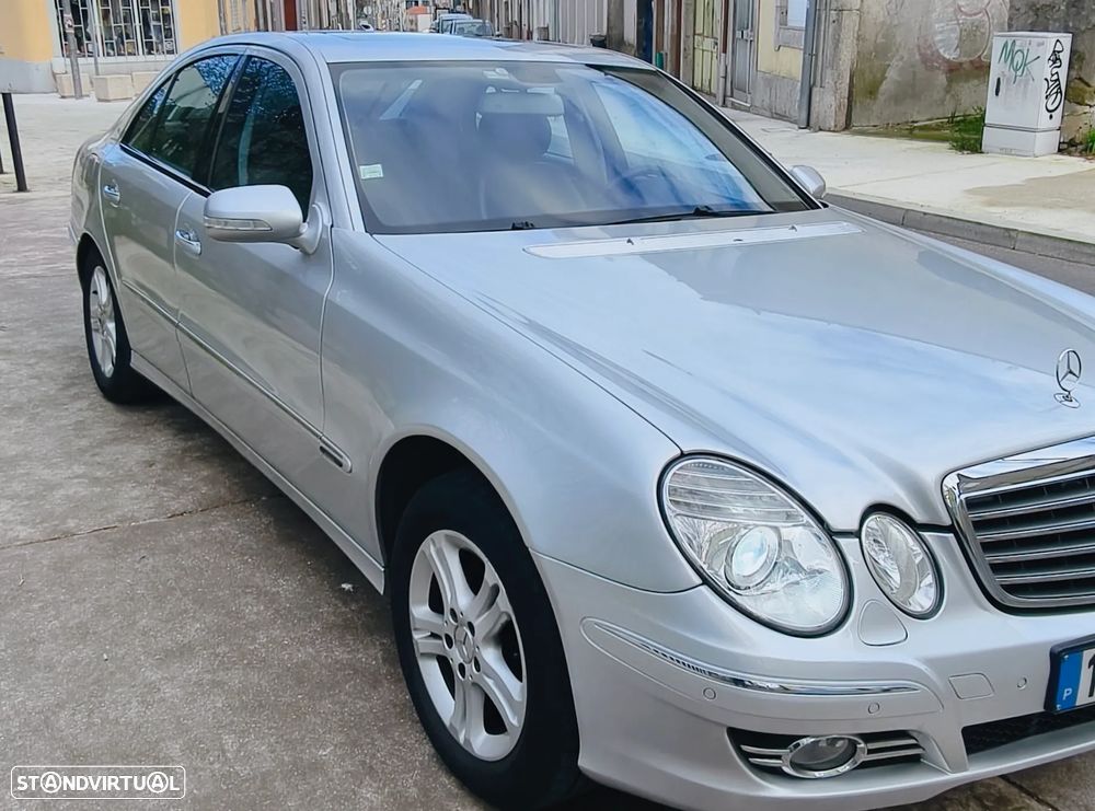 Mercedes-Benz E 220 CDI Auto Avantgarde - 4