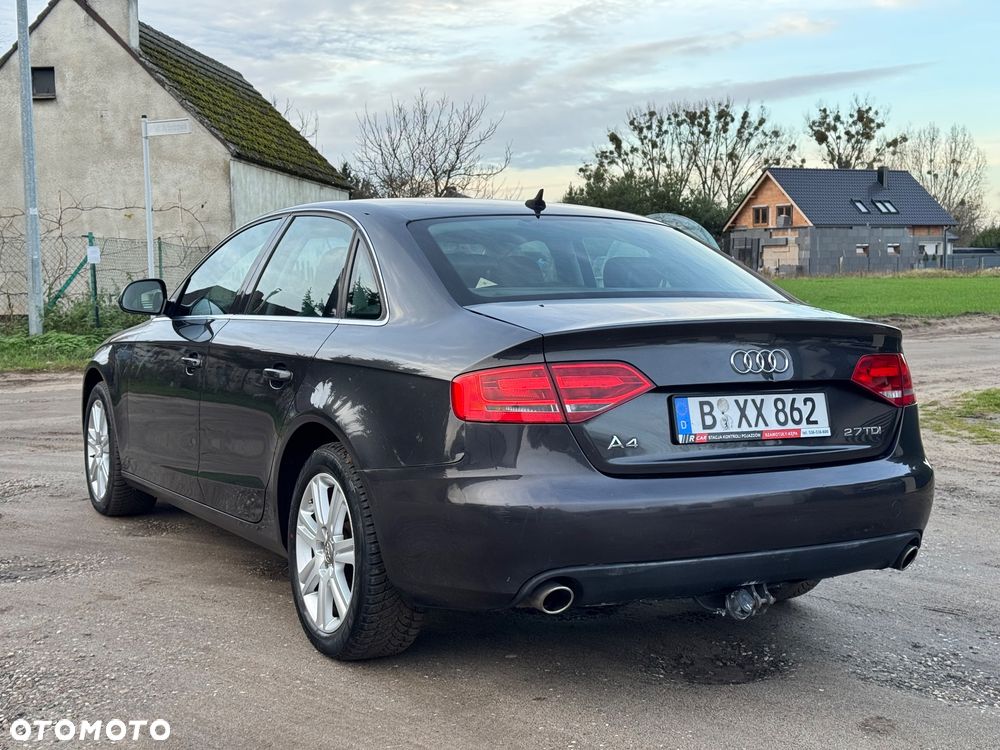 Audi A4 Limousine 2.7 TDI DPF multitronic Ambiente - 5