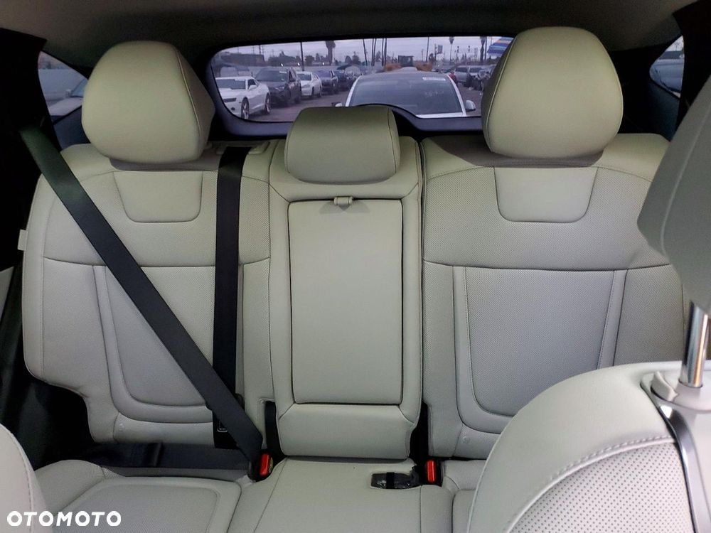 Hyundai Tucson - 10