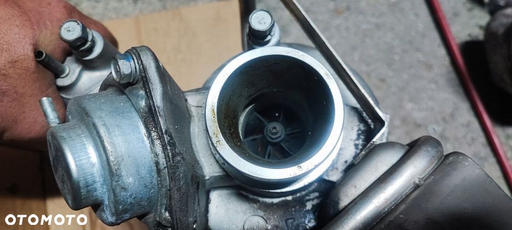 Turbosprężarka TD04-10T 8200396687 49377-07301 7701478861 2.0 Turbo Renault - 4