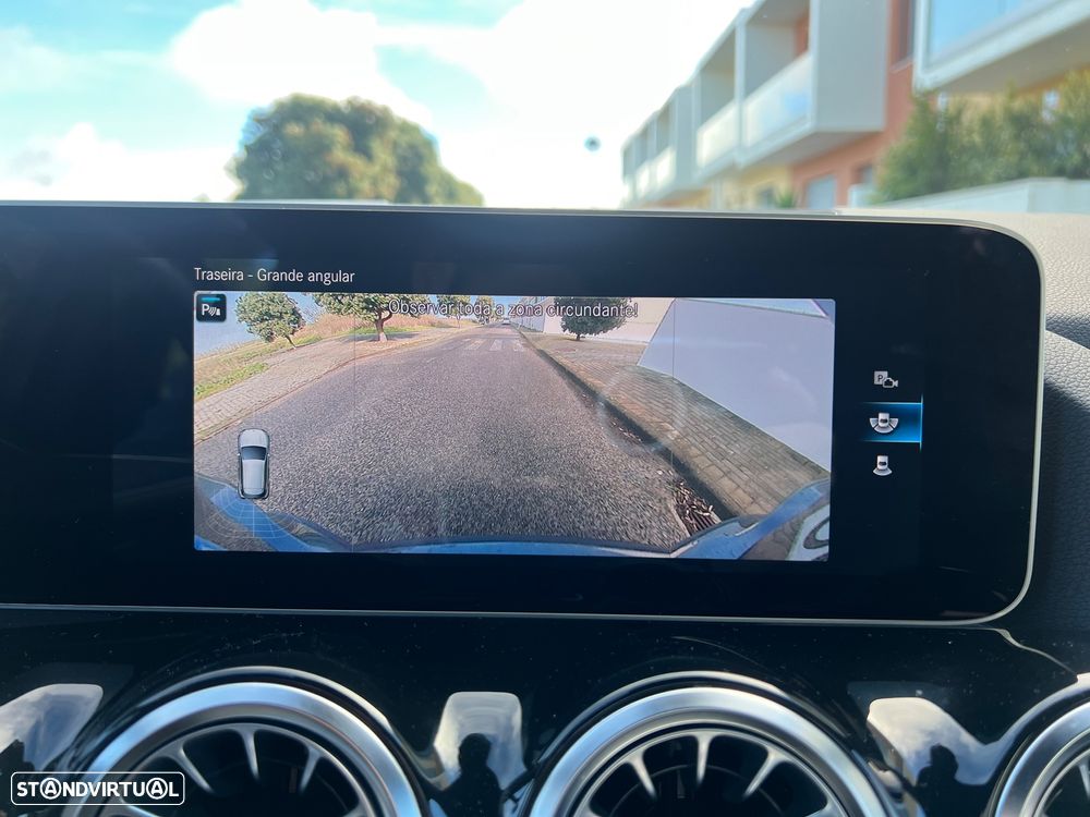 Mercedes-Benz GLA 200 7G-DCT Progressive Advanced - 23