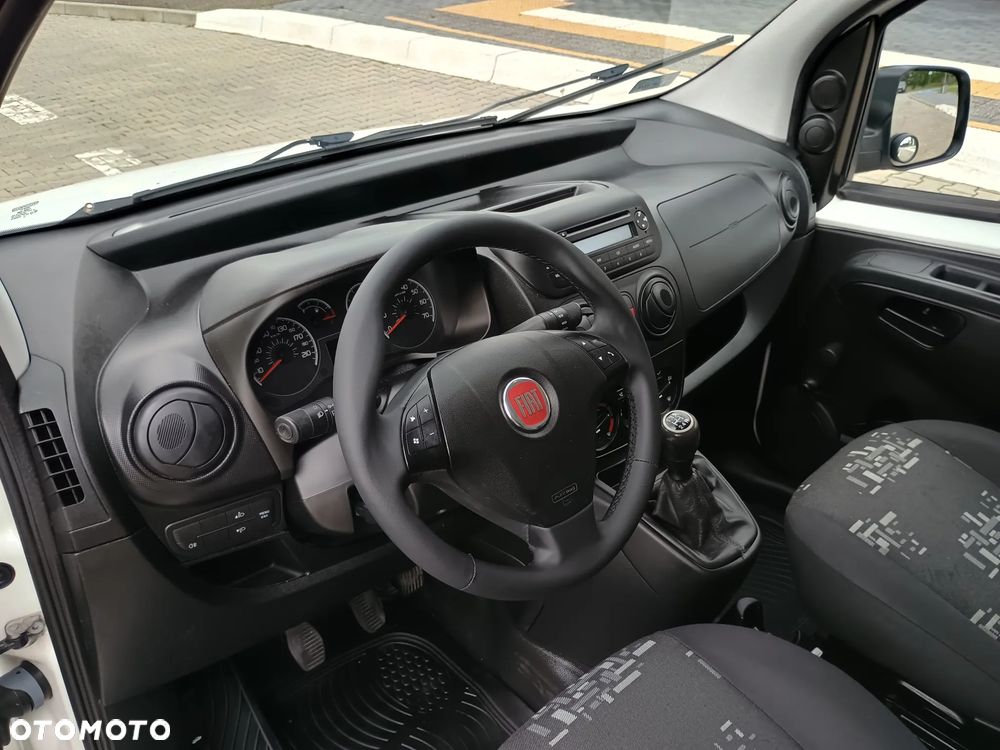 Peugeot Expert - 8