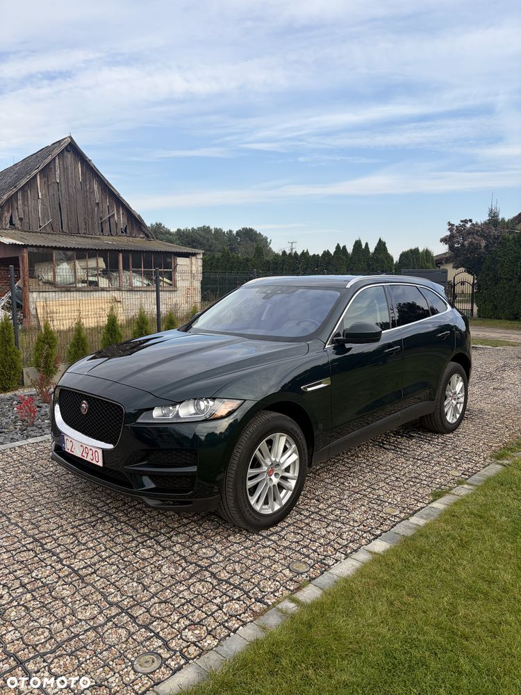 Jaguar F-Pace