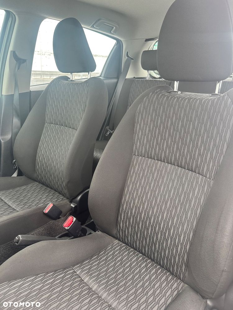Toyota Yaris - 9