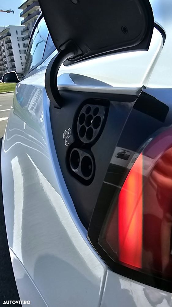Tesla Model 3 - 15