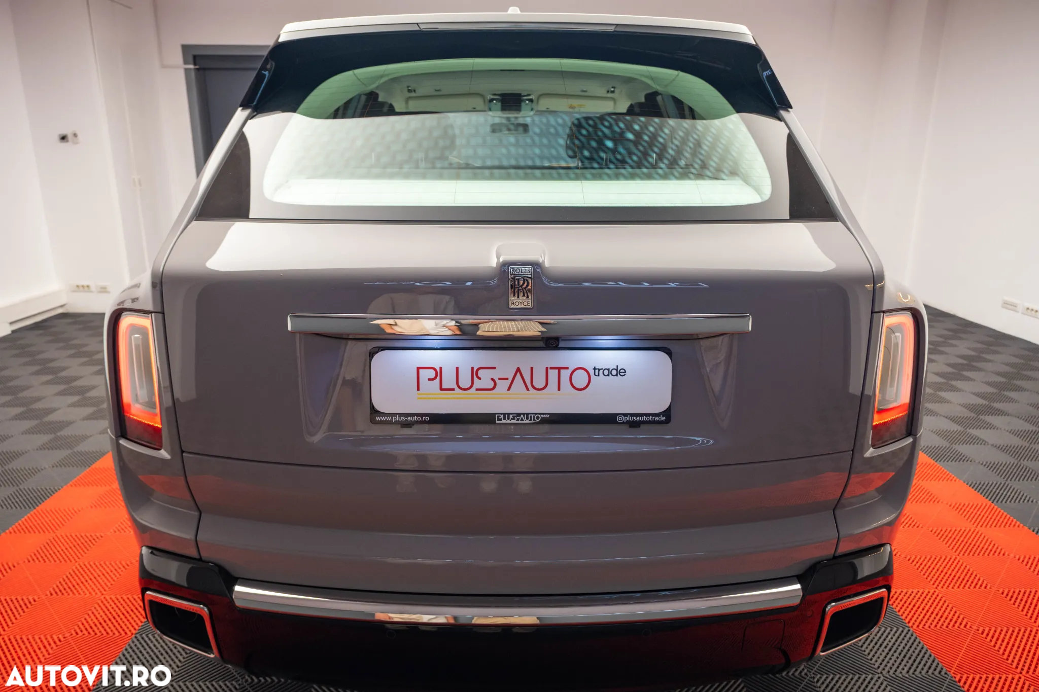 Rolls-Royce Cullinan Series II - 6