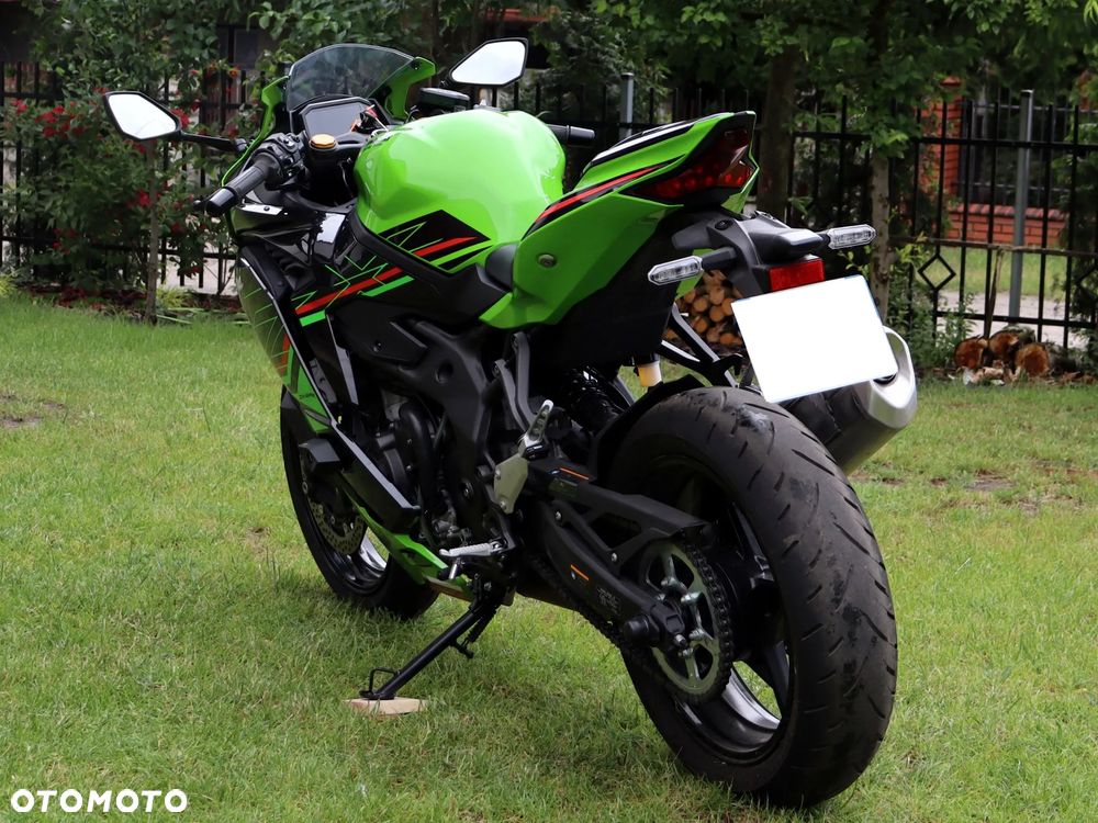 Kawasaki ZX - 12