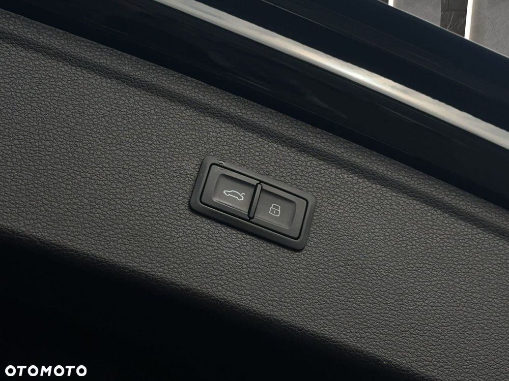 Audi Q5 40 TDI mHEV Quattro S tronic - 32