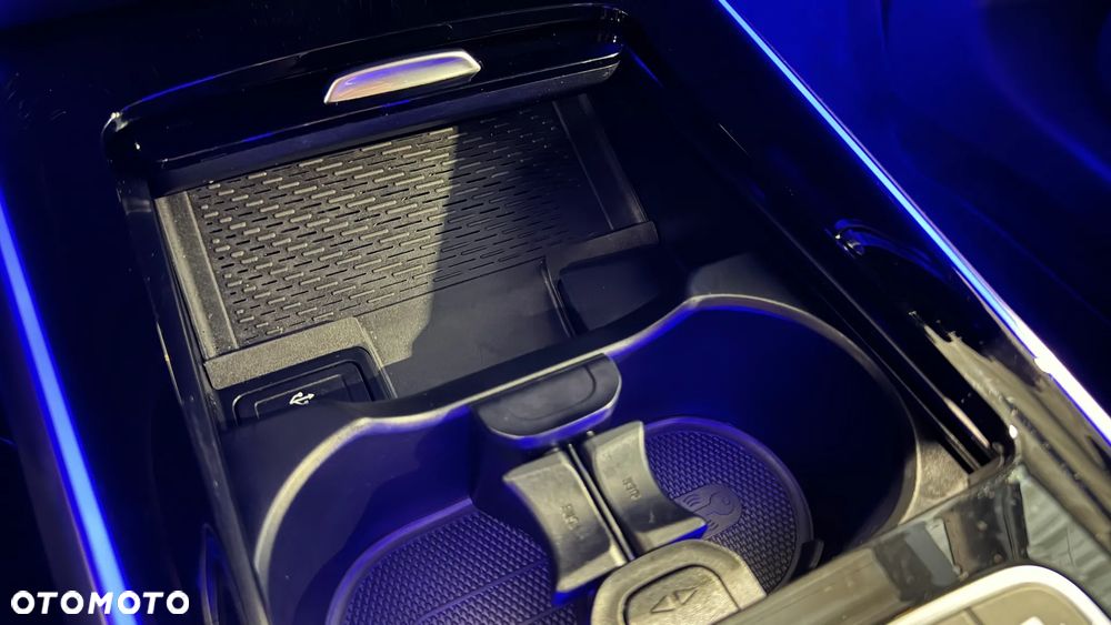 Mercedes-Benz GLB 200 AMG Line 7G-DCT - 30