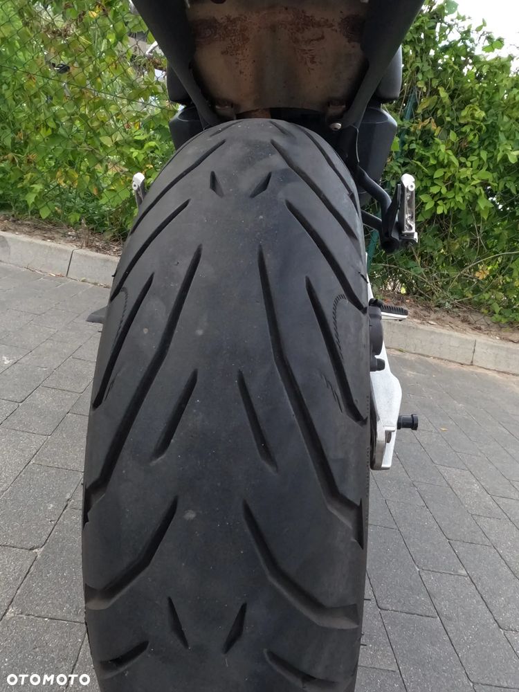 Yamaha MT - 16
