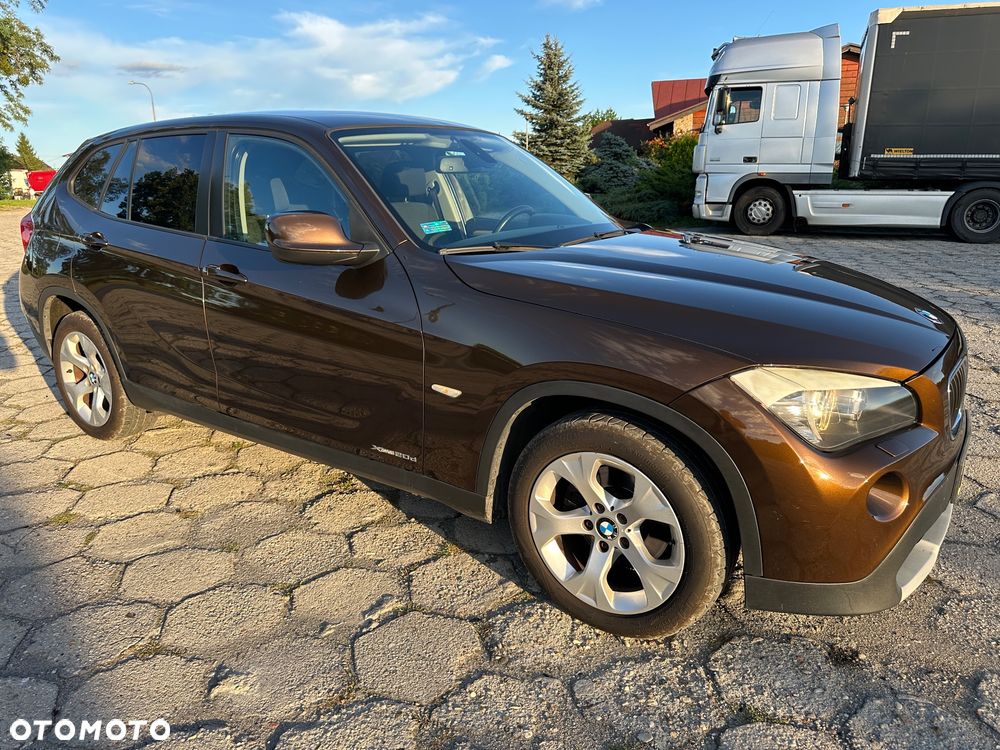 BMW X1 xDrive20d - 11