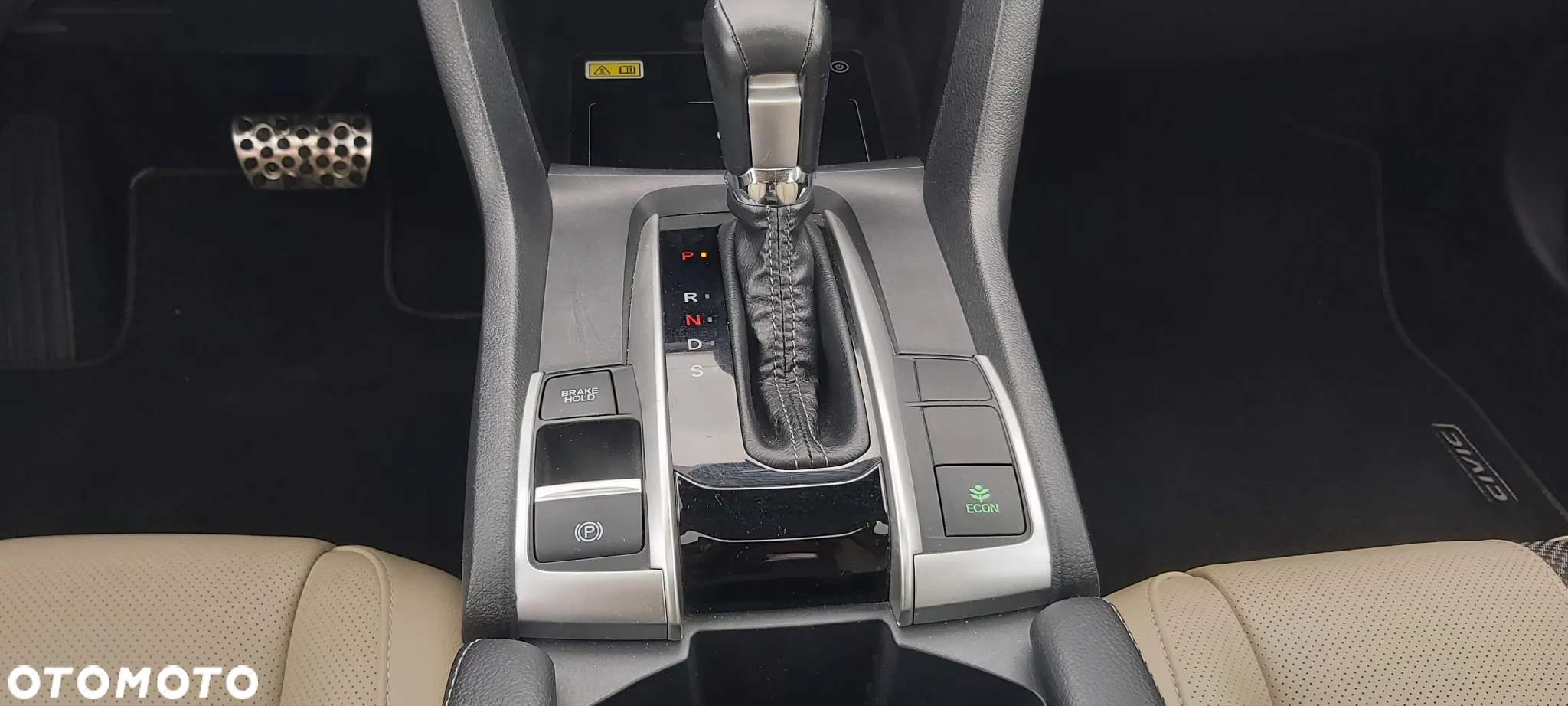 Honda Civic 1.5 T Executive CVT - 19