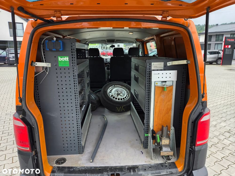 Volkswagen Transporter T6 - 13