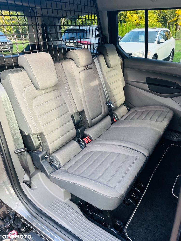 Ford Tourneo Connect - 14