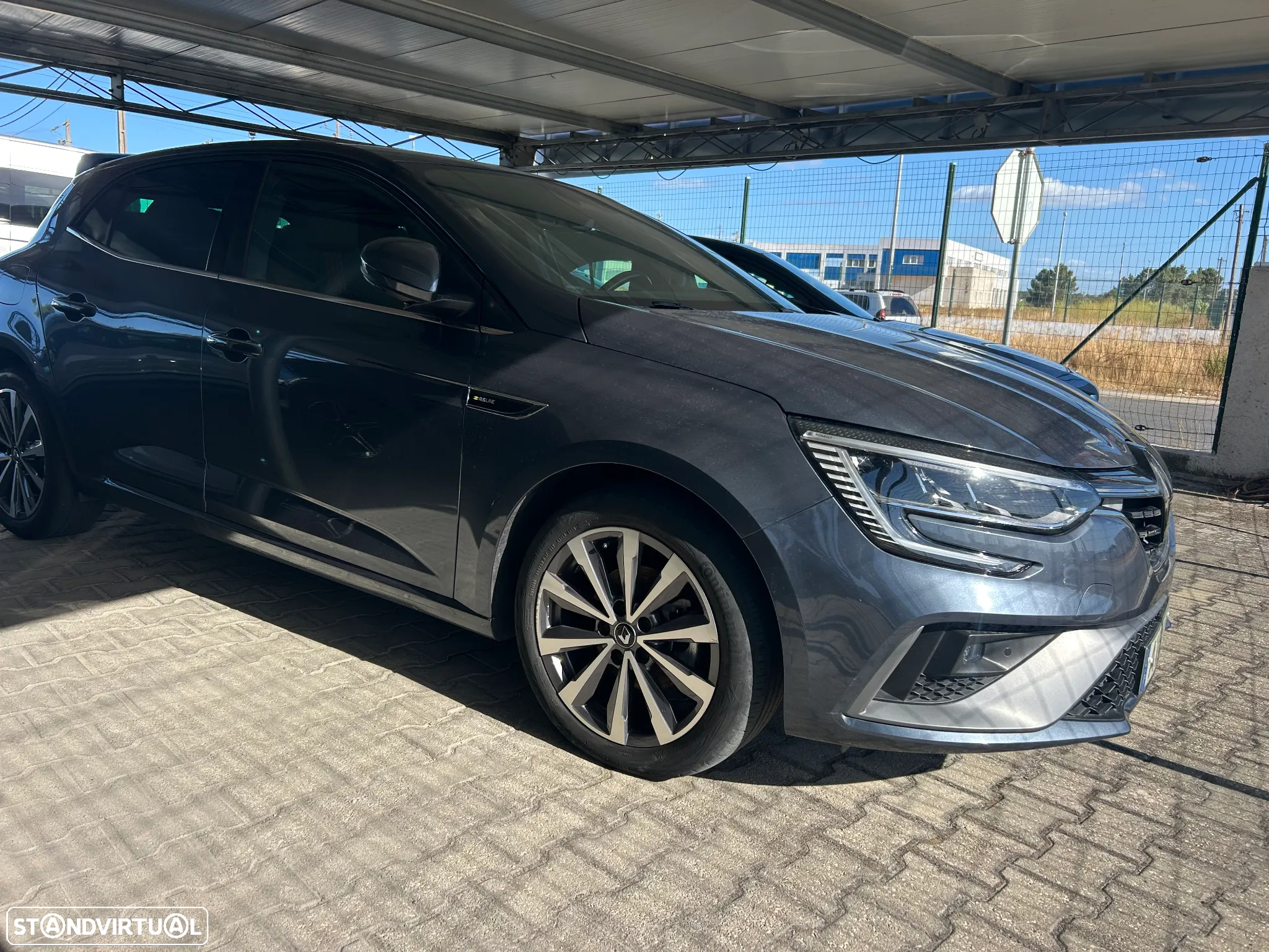 Renault Mégane 1.5 Blue dCi R.S. Line - 3