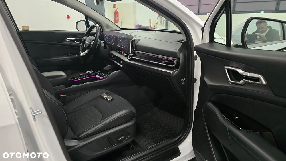Kia Sportage 1.6 T-GDI MHEV Business Line 2WD DCT - 21