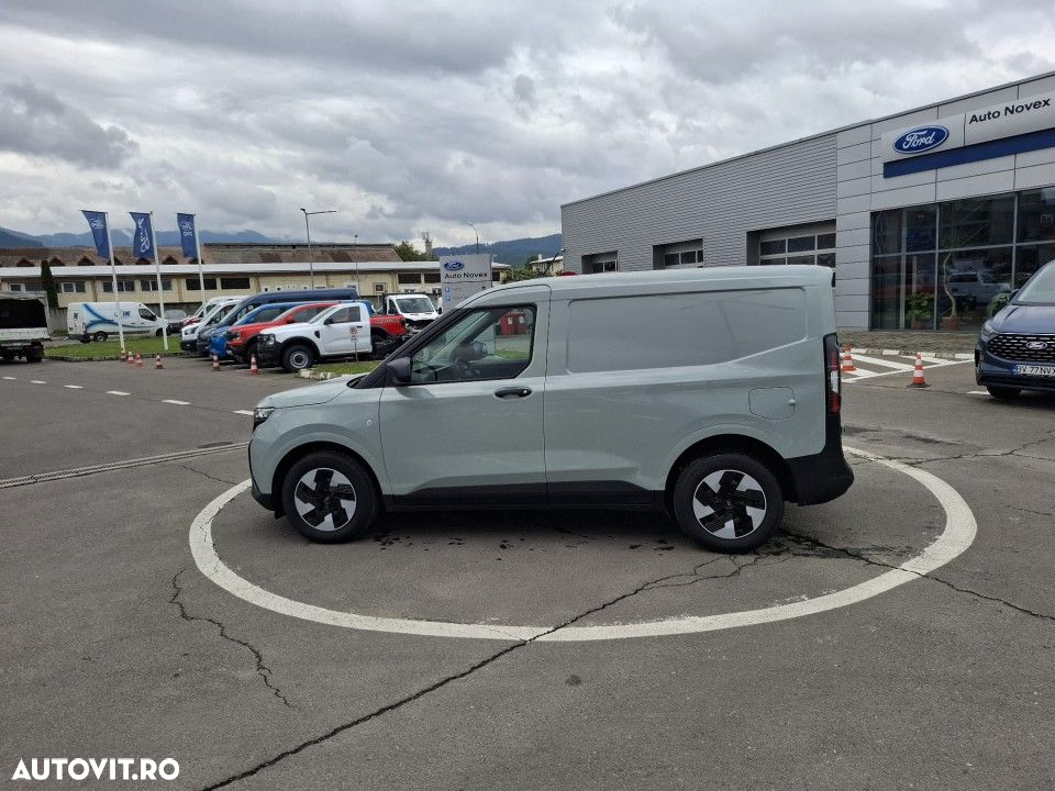 Ford Transit Courier - 6